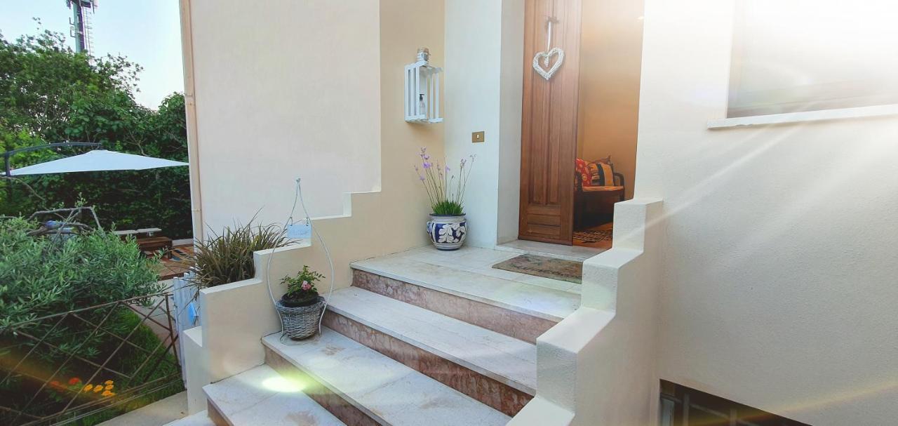 לינה וארוחת בוקר Selargius Casa Madda מראה חיצוני תמונה